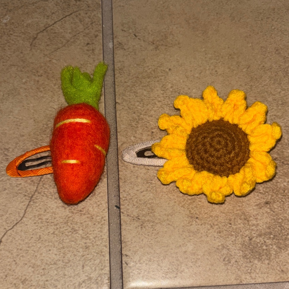 Sunflower and Carrot Hair Clips